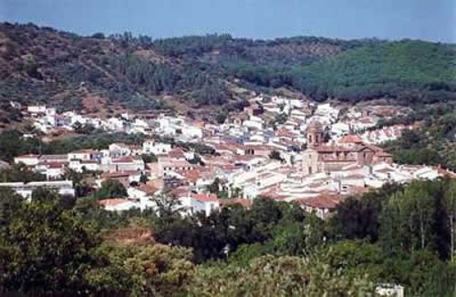 El pueblo de Galaroza en la sierra de Huelva.
