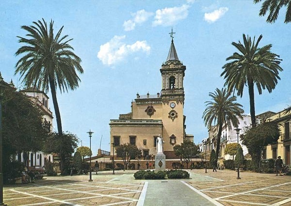 Huelva. Plaza de San Pedro el grande.