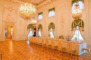 Palacio de Peterhof – Turistum